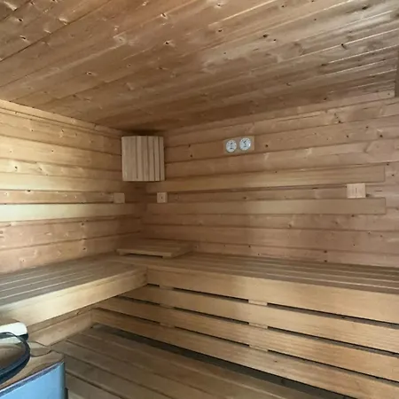 Holiday home Prestige Avec Sauna, Spa, Piscine & Loisirs 15 Pers Verteuil-d'Agenais